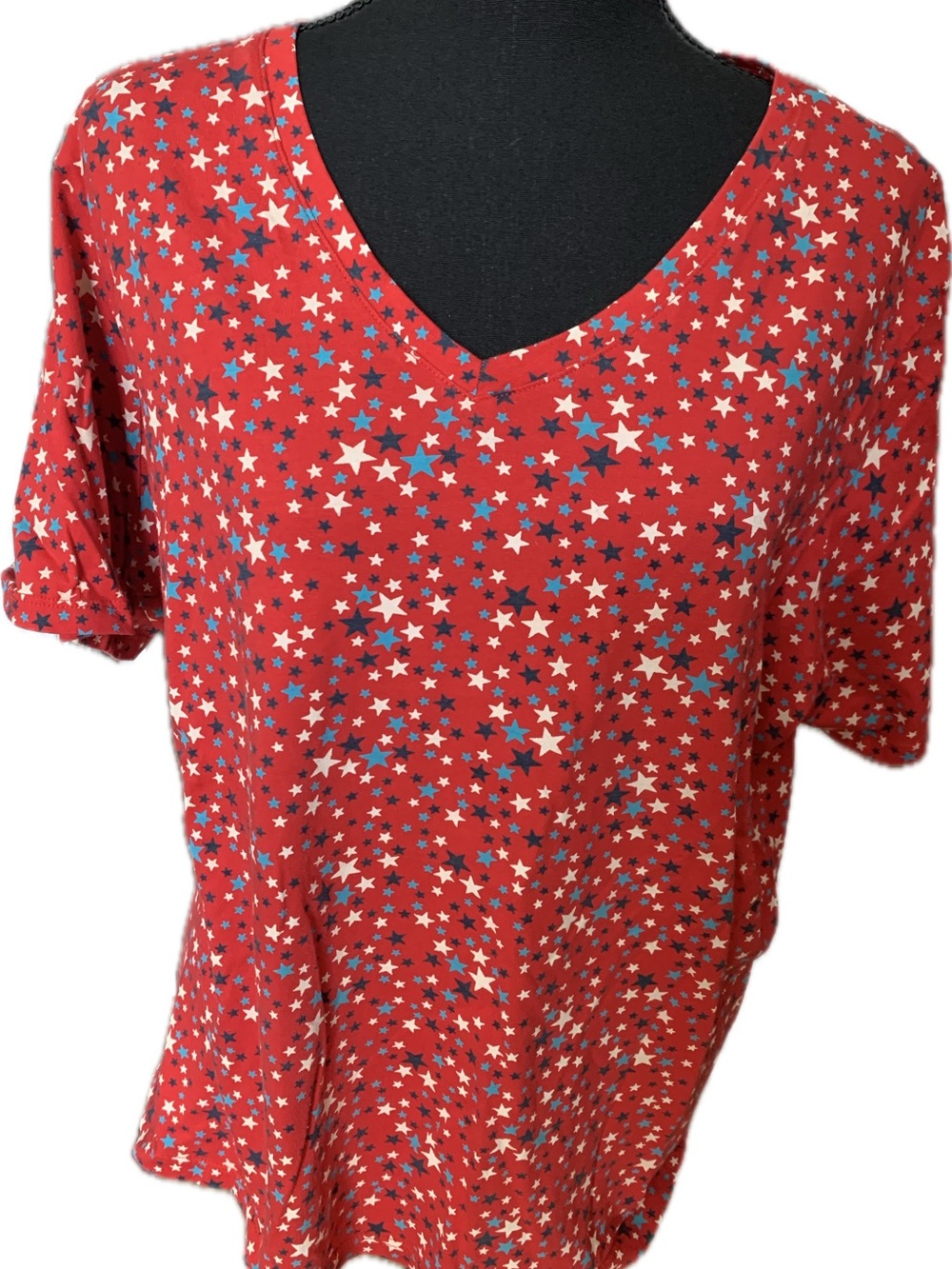 Lands' End Red Star-Print V-Neck Tee